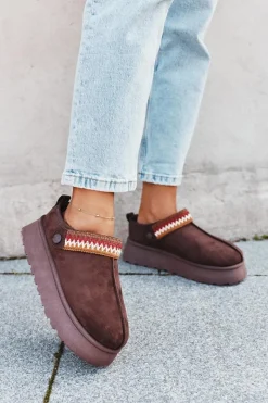 Śniegowce Damskie|Kapcie Klasyczne>Boto Śniegowce Damskie Niskie Z Ruchomym Paskiem I Haftem Na Platformie Czekoladowe Lyrisse