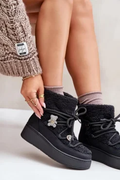 Boto Śniegowce Damskie Z Przypinkami I Futerkiem Typu Baranek Czarne Almatiza