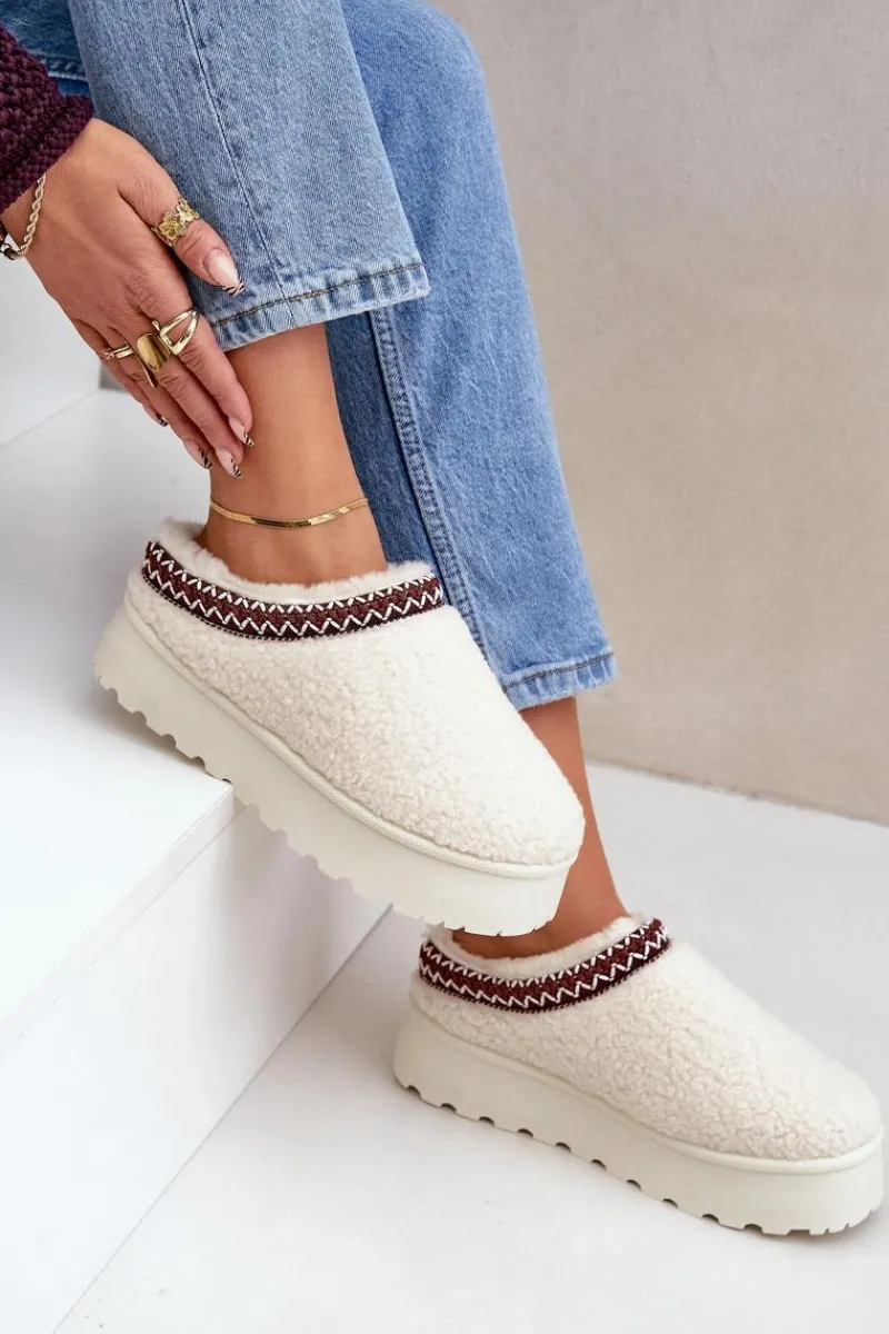 Discount Boto Śniegowce Kapcie Na Platformie Z Futerkiem Typu Baranek Jasnobeżowe Ovirissa