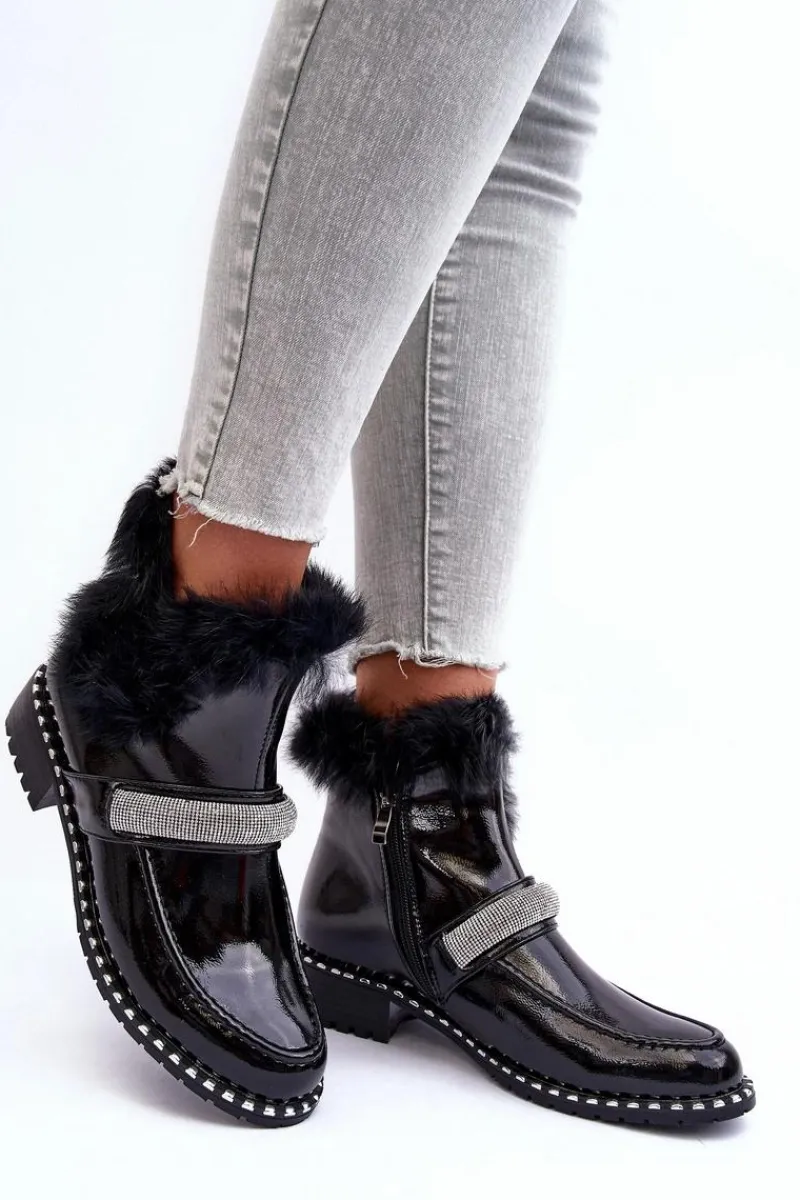 Outlet Niskie Botki Lakierowane Z Futerkiem I Ozdobą S.Barski MR870-74 Czarne Damskie Botki Ocieplane|Czarne Botki