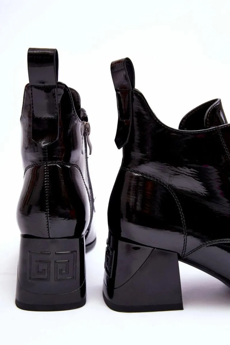 Sale Damskie buty S.Barski Niskie Lakierowane Botki Sznurowane S.Barski MR870-66 Czarne