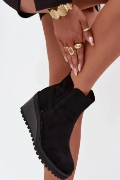 Sale Ocieplane Botki Na Koturnie Z Eko Zamszu Czarne Mavona Damskie Botki Ocieplane|Botki Na Koturnie