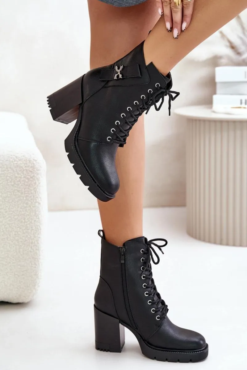 Outlet Ocieplane Botki Na Słupku Ze Złotym Detalem Czarne Ivarisse Damskie Botki Ocieplane|Botki Na Obcasie