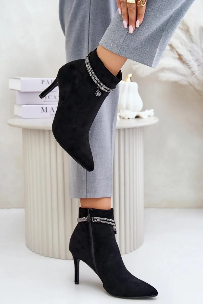 Botki Ocieplane|Czarne Botki>Buty damskie Vinceza Ocieplane Botki Na Szpilce Z Ozdobnym Paskiem Eko Zamszowe Vinceza 16469 Czarne