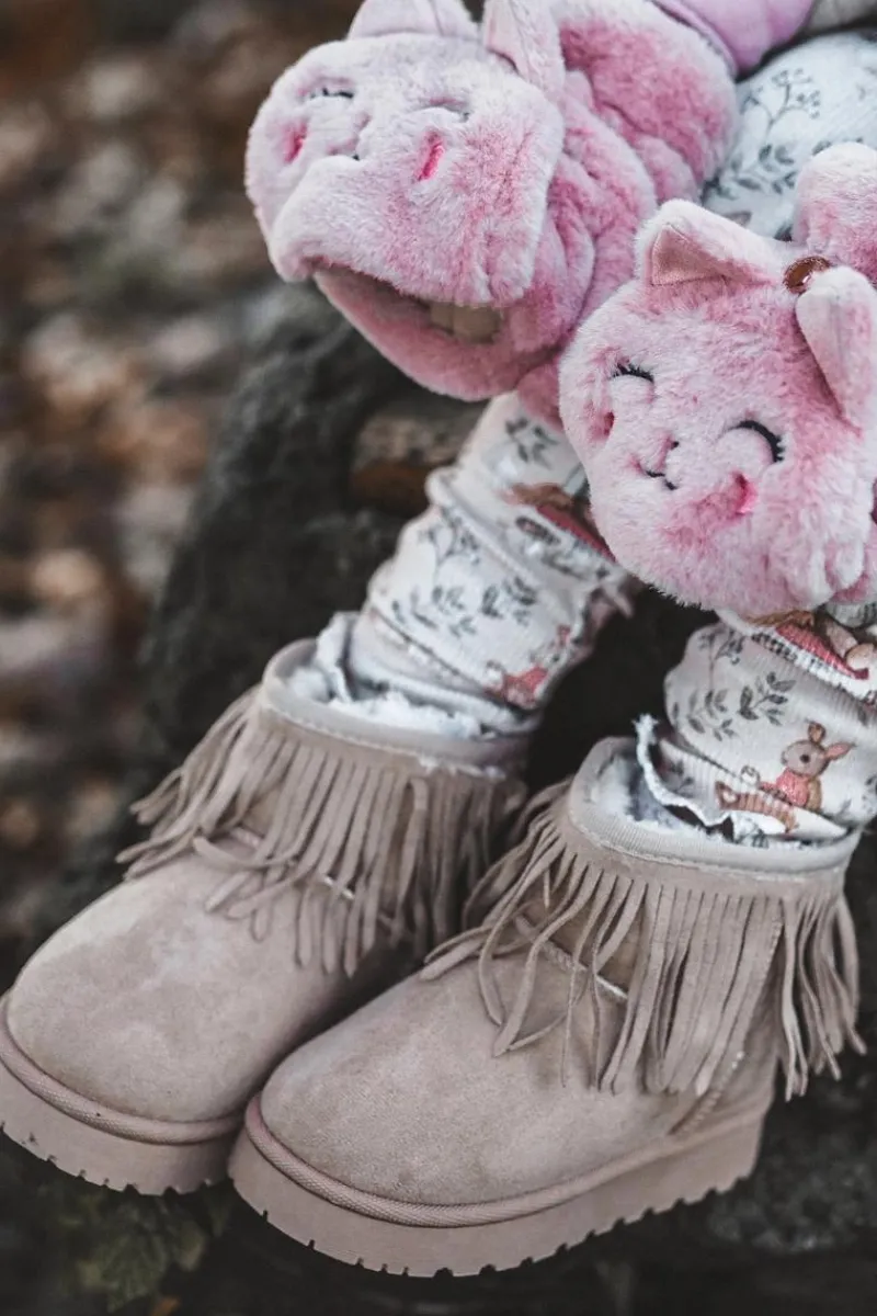 Clearance Boto Ocieplane Botki Śniegowce Dziecięce Z Ozdobnymi Frędzlami Beżowe Nimia Beżowy