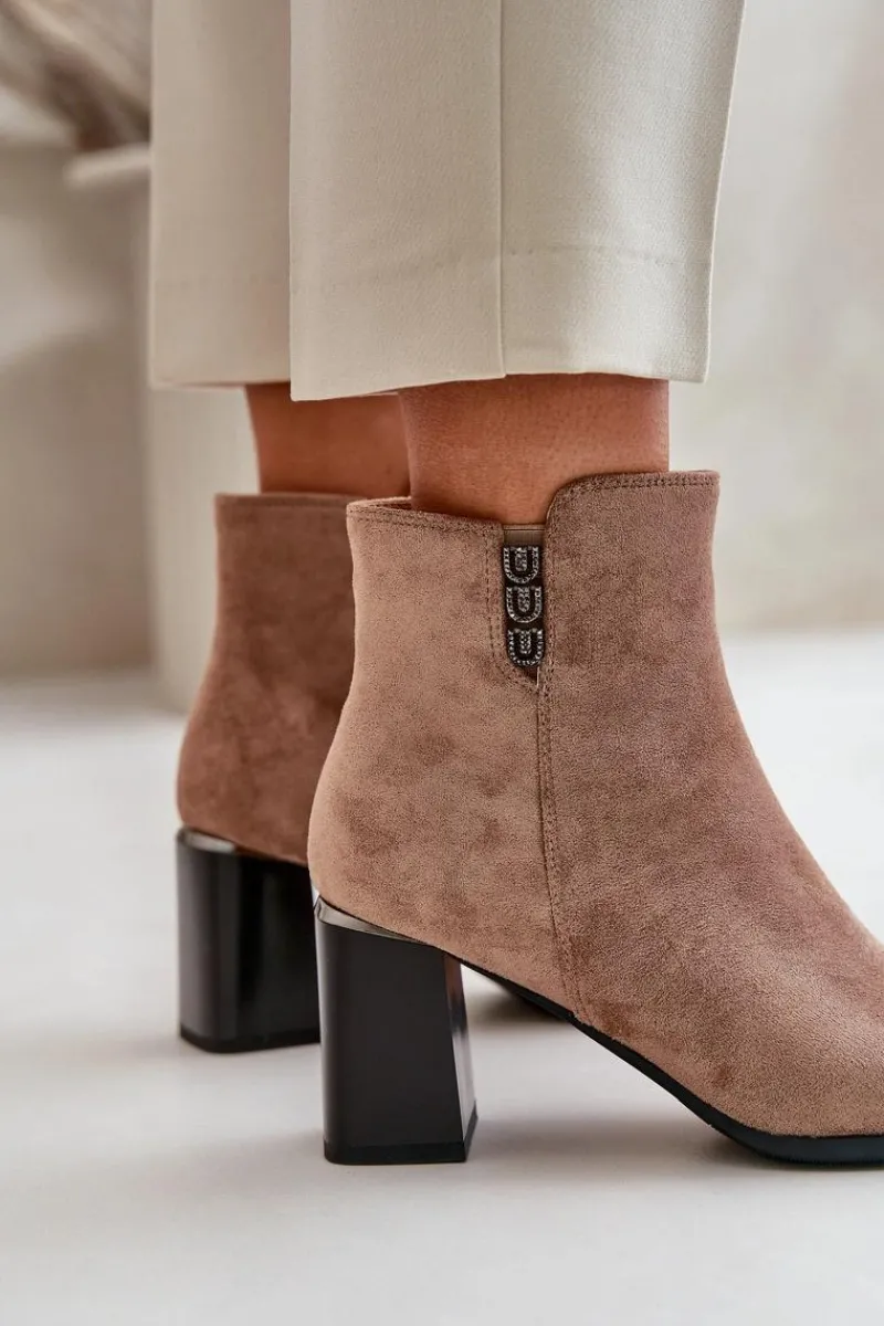 Outlet Ocieplane Eko Zamszowe Botki Damskie Na Słupku Zapinane Na Zamek Brązowe Erillia Damskie Botki Ocieplane|Botki Na Słupku