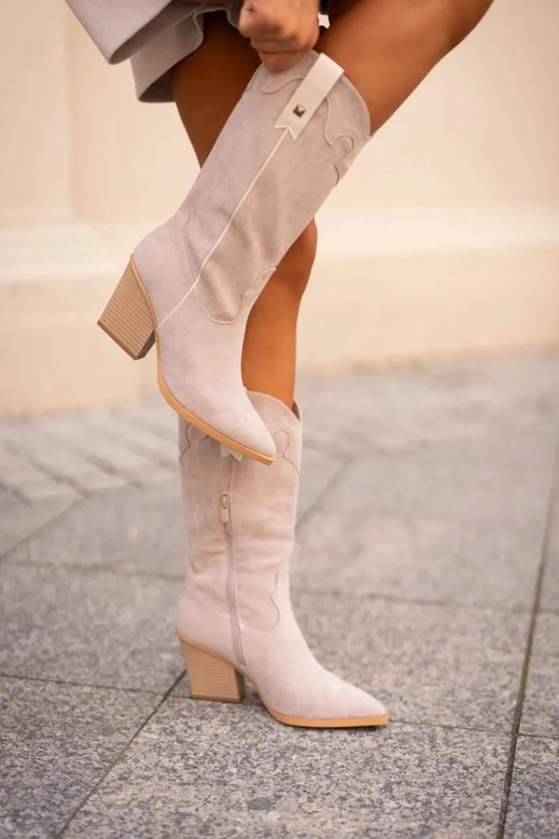 Outlet Boto Ocieplane Kozaki Kowbojki Na Słupku Eko Zamszowe Beżowe Hanivin