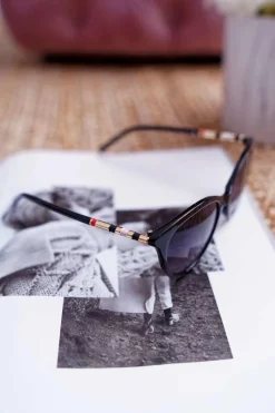 Discount Okulary Przeciwsłoneczne PR-V13 Czarne Okulary