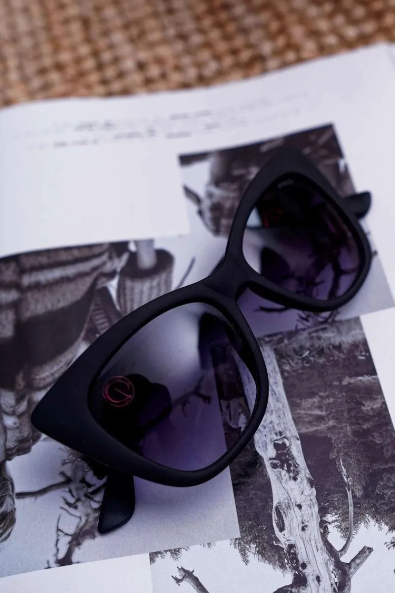 New PRIUS Okulary Przeciwsłoneczne PR-V24 Czarne Matowe