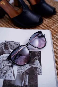 Outlet Okulary Przeciwsłoneczne PR-V33 Czarne Transparentne Okulary