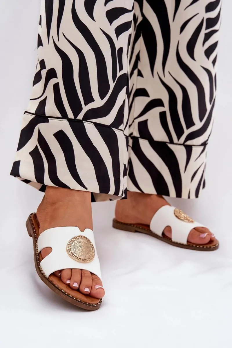 Płaskie Klapki Damskie Z Ozdobnym Detalem Białe Oferry Damskie Klapki Damskie Klasyczne