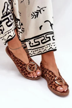 Sale Boto Płaskie Sandały Z Ozdobą Panterka Brązowe Haliones Brązowy