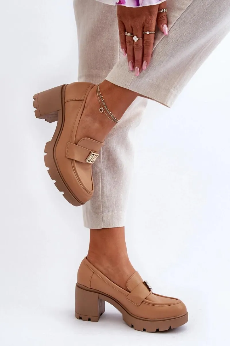 Półbuty Skórzane>Boto Półbuty Damskie Na Masywnym Obcasie Z Ozdobą Camel Ranunca Brązowy