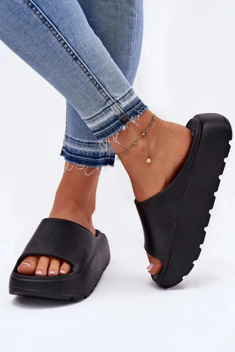 Klapki Basenowe|Klapki Na Platformie>Evento Piankowe Klapki Damskie Na Platformie Czarne Xalvania Czarny