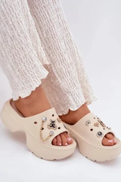 Sale Piankowe Klapki Damskie Na Masywnej Platformie Ze Złotymi Przypinkami Beżowe Ivoriel Damskie Klapki Basenowe|Klapki Na Platformie