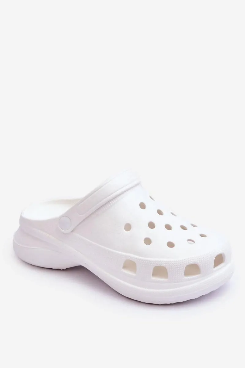 Sale Boto Piankowe Klapki Kroksy Na Masywnej Podeszwie Białe Katniss