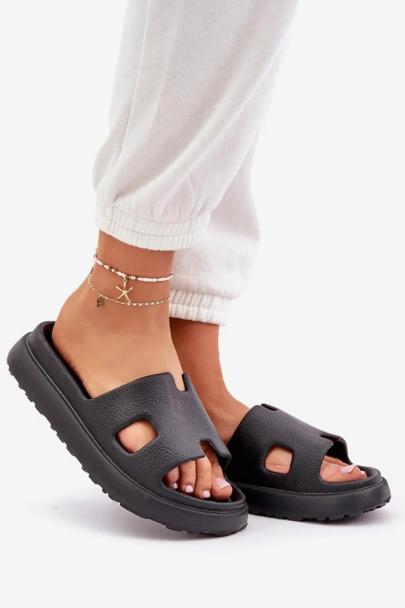 Klapki Basenowe|Klapki Na Platformie>Boto Piankowe Klapki Z Wycięciami Czarne Neladith Czarny