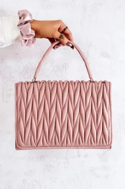 Discount Pikowana Torebka Listonoszka Różowa Roselyn Listonoszki