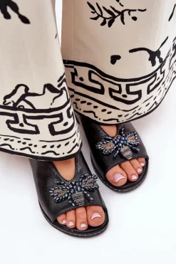 Sale Połyskujące Sandały Damskie Z Ozdobą Płaskie Czarne Russona Damskie Sandały Płaskie