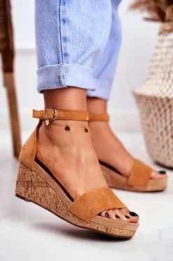 Discount Sandałki Damskie Na Koturnie Camel MarryMe Damskie Sandały Na Koturnie