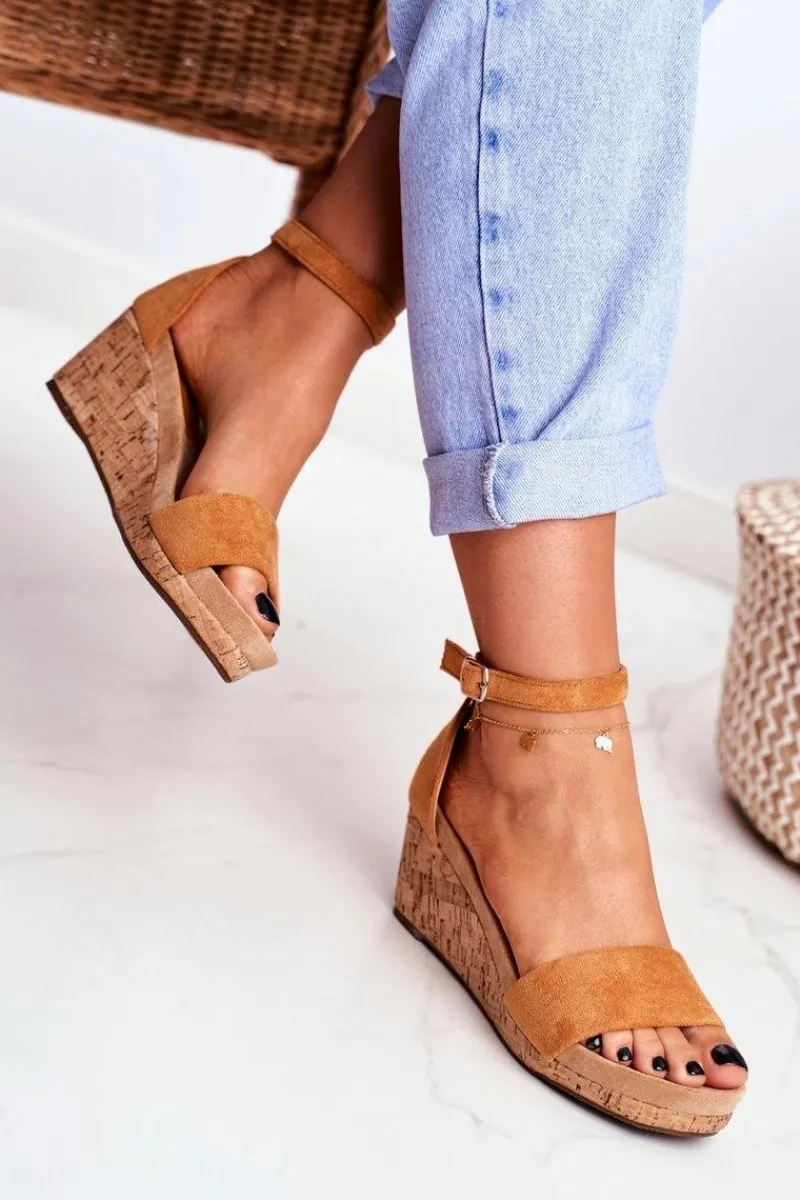 Discount Sandałki Damskie Na Koturnie Camel MarryMe Damskie Sandały Na Koturnie