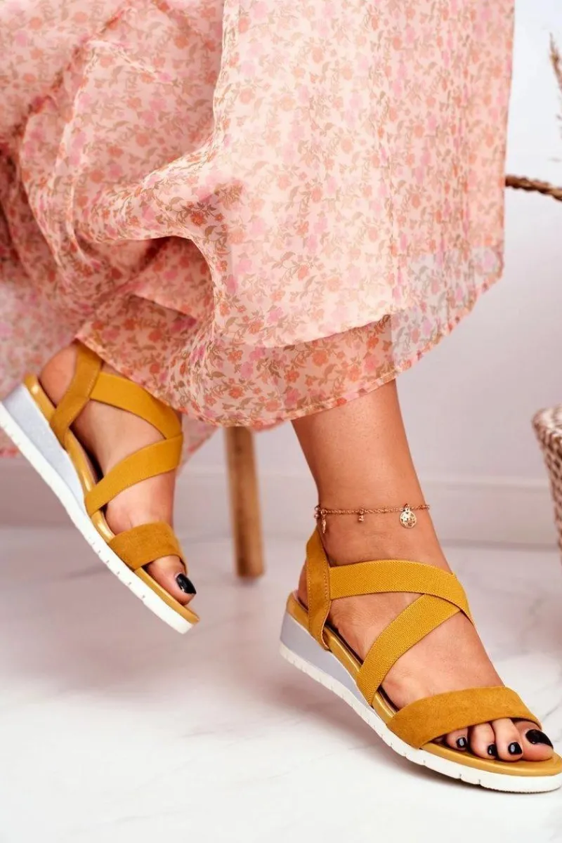 Outlet Boto Sandałki Damskie Na Koturnie Żółte Wsuwane Harper