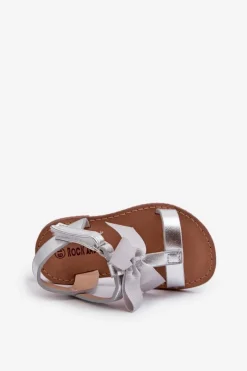 Outlet Sandałki Dziecięce Z Kokardką Na Rzep Srebrne Joratia Dzieci Dziewczęce