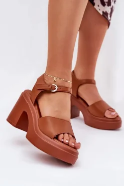 Sandały Na Słupku|Sandały Na Obcasie>Boto Sandały Damskie Na Masywnym Słupku I Platformie Z Eko Skóry Camel Korlevia Brązowy