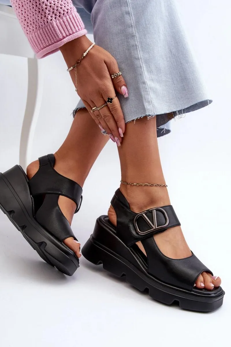 Sale Sandały Damskie Na Koturnie I Platformie Z Eko Skóry Czarne Triaola Damskie Sandały Na Koturnie