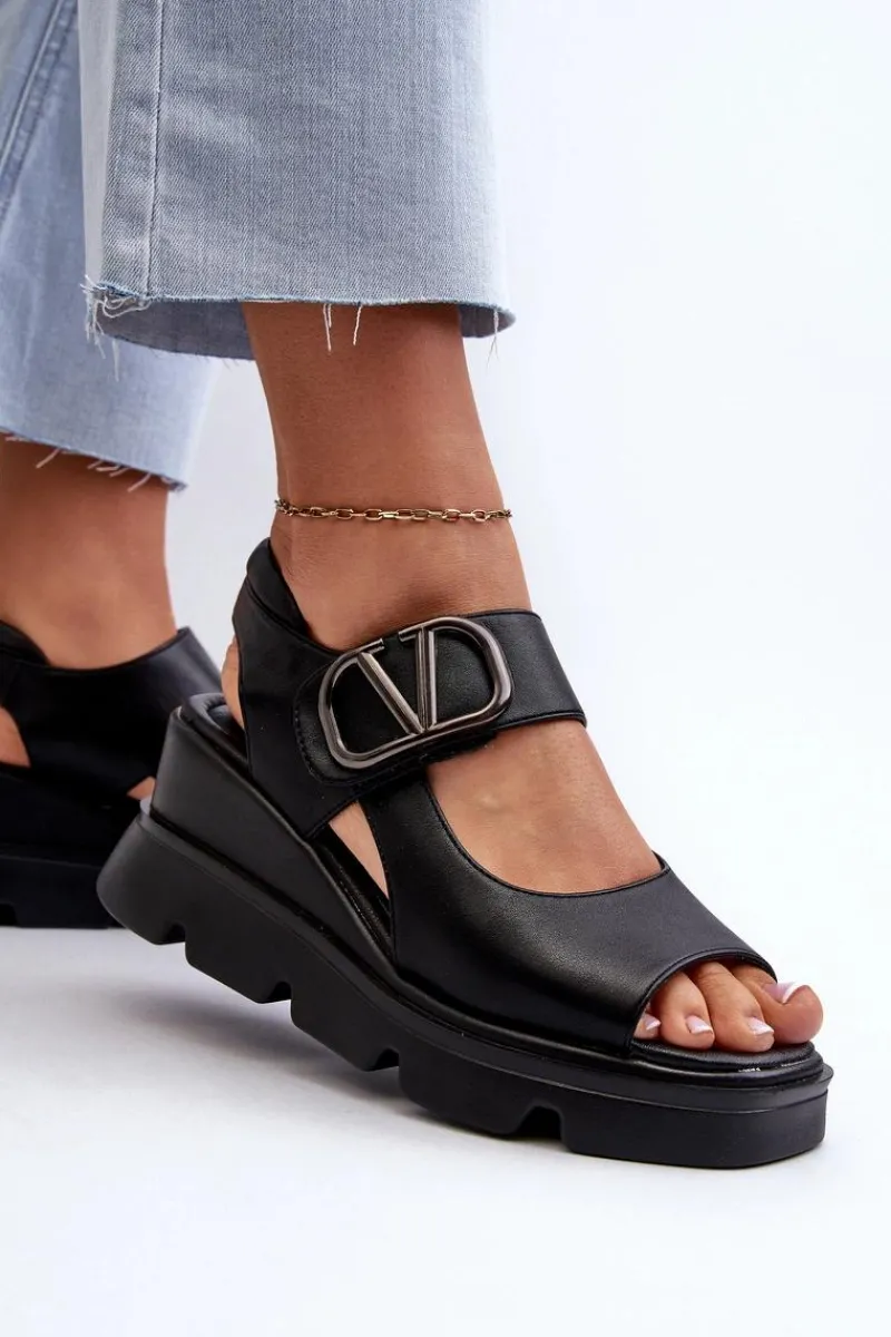Sale Sandały Damskie Na Koturnie I Platformie Z Eko Skóry Czarne Triaola Damskie Sandały Na Koturnie
