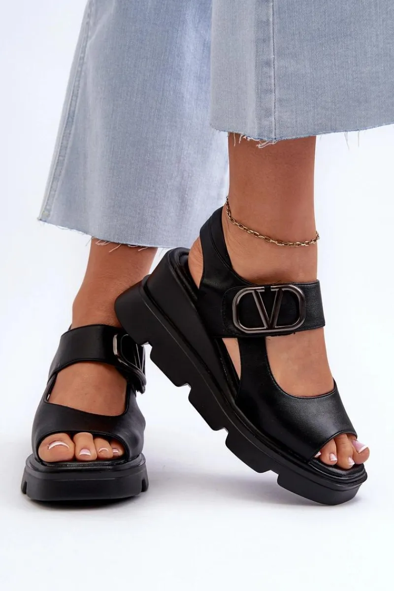 Sale Sandały Damskie Na Koturnie I Platformie Z Eko Skóry Czarne Triaola Damskie Sandały Na Koturnie