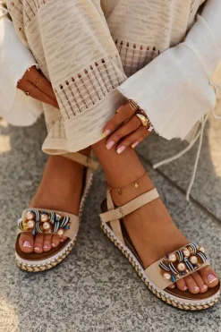 Discount Sandały Damskie Na Koturnie I Platformie Z Ozdobami S.Barski HY056 Beżowe Damskie Sandały Na Koturnie