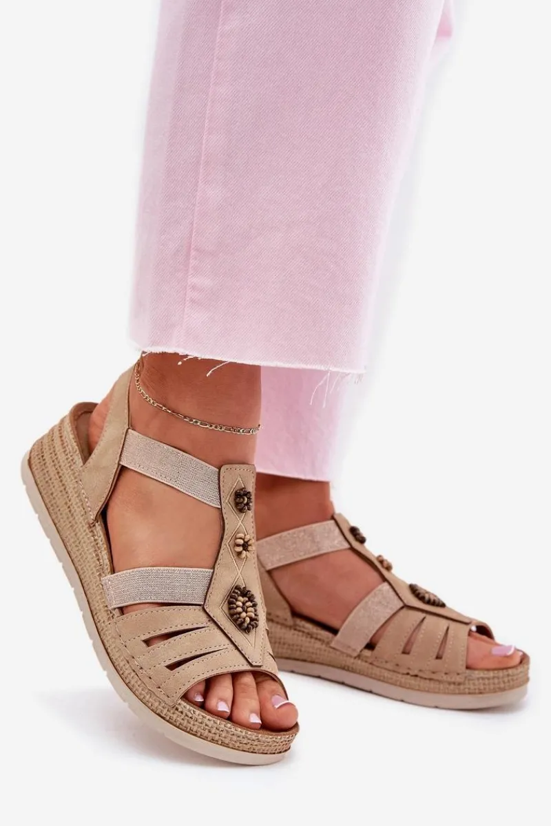 Outlet INBLU Sandały Damskie Na Koturnie Z Ozdobami RV000015 Beżowe Beżowy