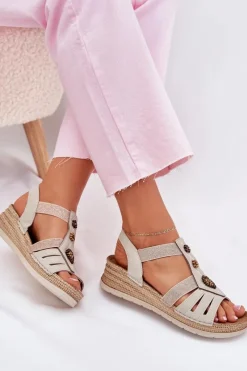 Sandały Na Koturnie></noscript>INBLU Sandały Damskie Na Koturnie Z Ozdobami RV000015 Jasnobeżowe Beżowy