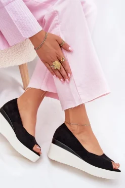 Outlet Sandały Damskie Na Koturnie Z Eko Zamszu Czarne Velira Damskie Sandały Na Koturnie