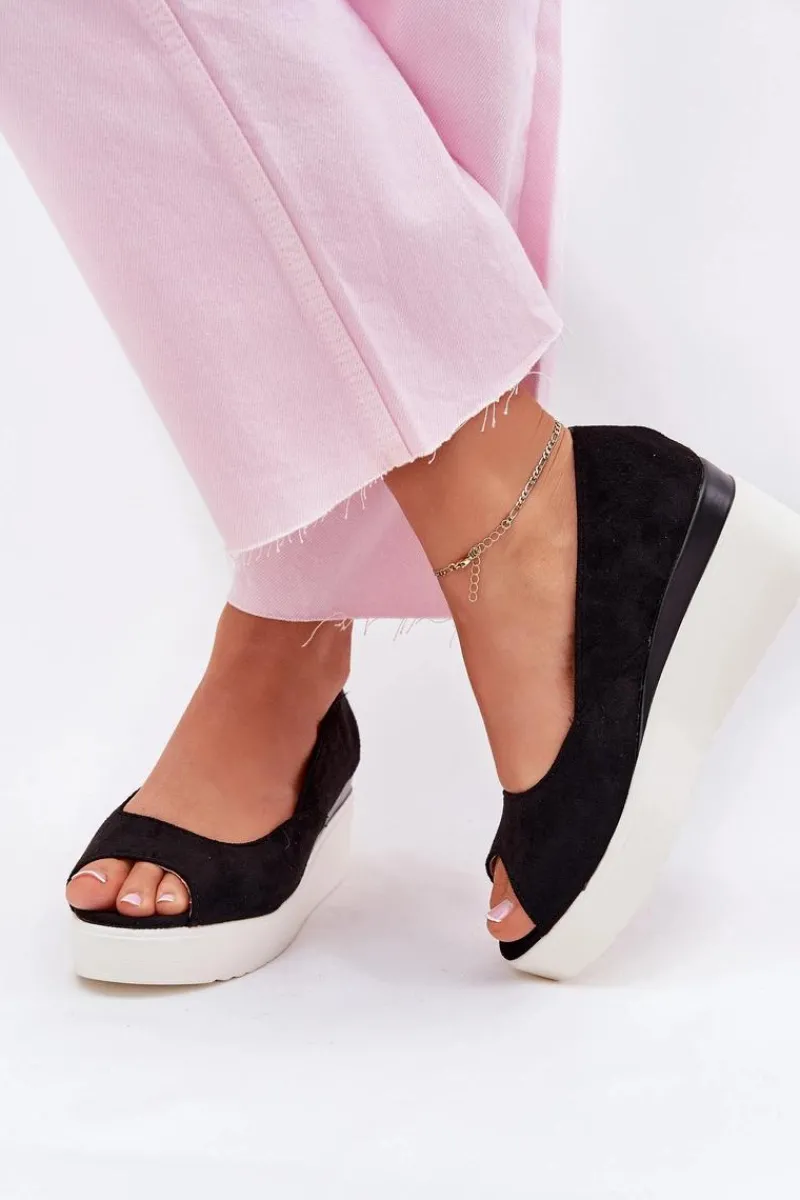 Outlet Sandały Damskie Na Koturnie Z Eko Zamszu Czarne Velira Damskie Sandały Na Koturnie