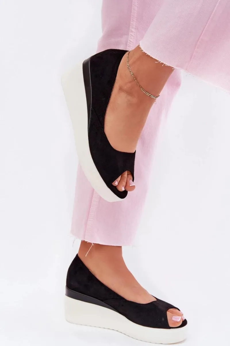 Outlet Sandały Damskie Na Koturnie Z Eko Zamszu Czarne Velira Damskie Sandały Na Koturnie