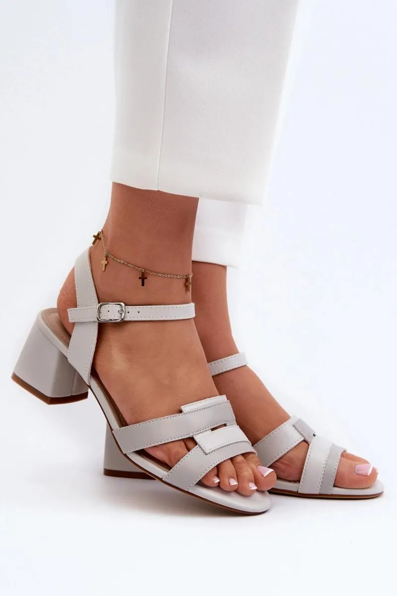 Outlet Sandały Damskie Na Obcasie Z Eko Skóry Sergio Leone SK894 Szare Damskie Sandały Na Obcasie