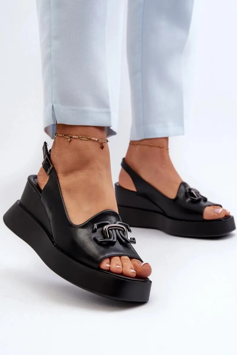 Discount Sandały Damskie Na Platformie I Koturnie Z Ozdobą Czarne Janesca Damskie Sandały Na Koturnie