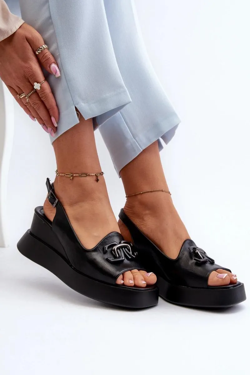 Discount Sandały Damskie Na Platformie I Koturnie Z Ozdobą Czarne Janesca Damskie Sandały Na Koturnie