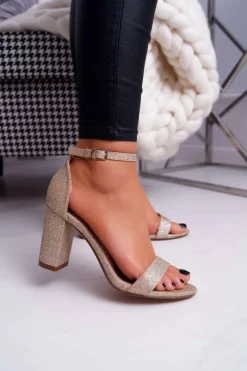 Sandały Na Obcasie><noscript><img width=