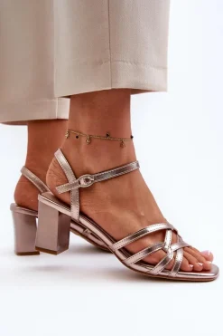 Sandały Na Słupku|Sandały Na Obcasie><noscript><img width=