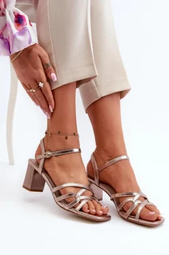 Sandały Na Słupku|Sandały Na Obcasie><noscript><img width=