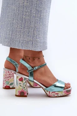 Sandały Na Słupku|Sandały Na Obcasie></noscript>Damskie buty S.Barski Sandały Damskie Na Słupku W Kwiaty D&A CR980 Błękitne Niebieski