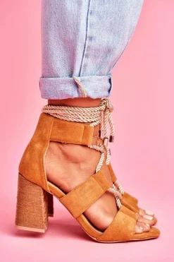 Sandały Na Obcasie><noscript><img width=