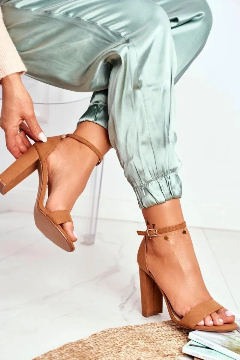 Sandały Na Słupku|Sandały Na Obcasie>Boto Sandały Damskie Na Słupku Zamszowe Camel Anastasie