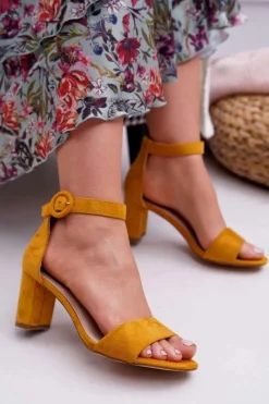 Best Evento Sandały Damskie Na Słupku Zamszowe Żółte Lexi