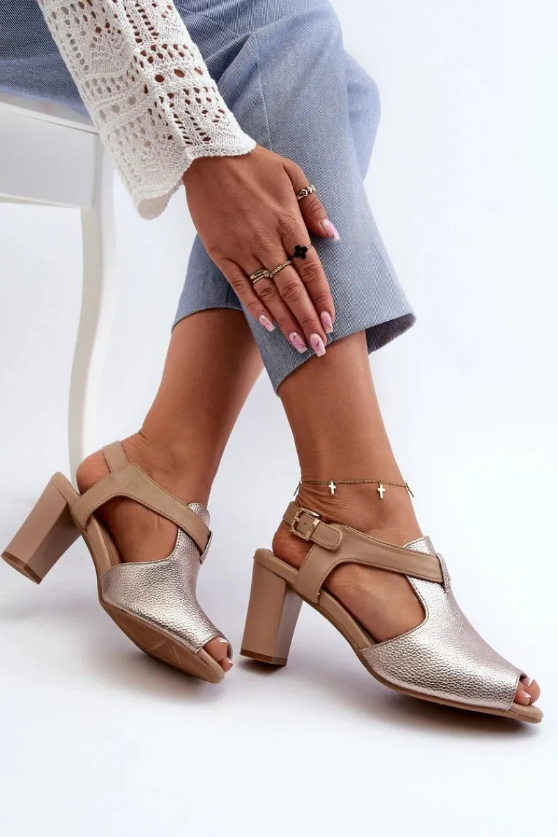 Sandały Na Słupku|Sandały Na Obcasie>Boto Sandały Damskie Na Słupku Z Eko Skóry Złote Queenmarie Złoty