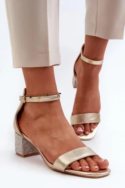 Sandały Na Obcasie>Boto Sandały Damskie Z Eko Skóry Na Zdobionym Obcasie Złote Wiatalia