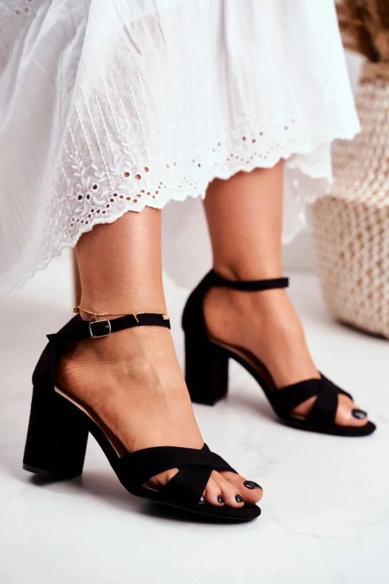 Sandały Na Obcasie>Boto Sandały Damskie Zamszowe Czarne Lady Milion